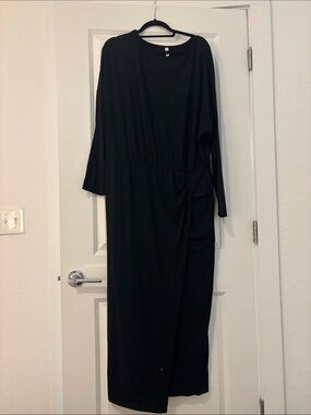Black Long Sleeve Women's Dress - Elegant Wrap Detail